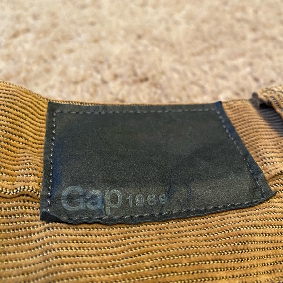 Gap Corduroy pants for men - Picture 2 of 7